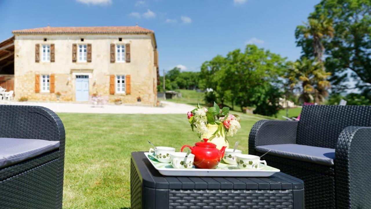 Le Guitou Villa Monlezun Exterior photo