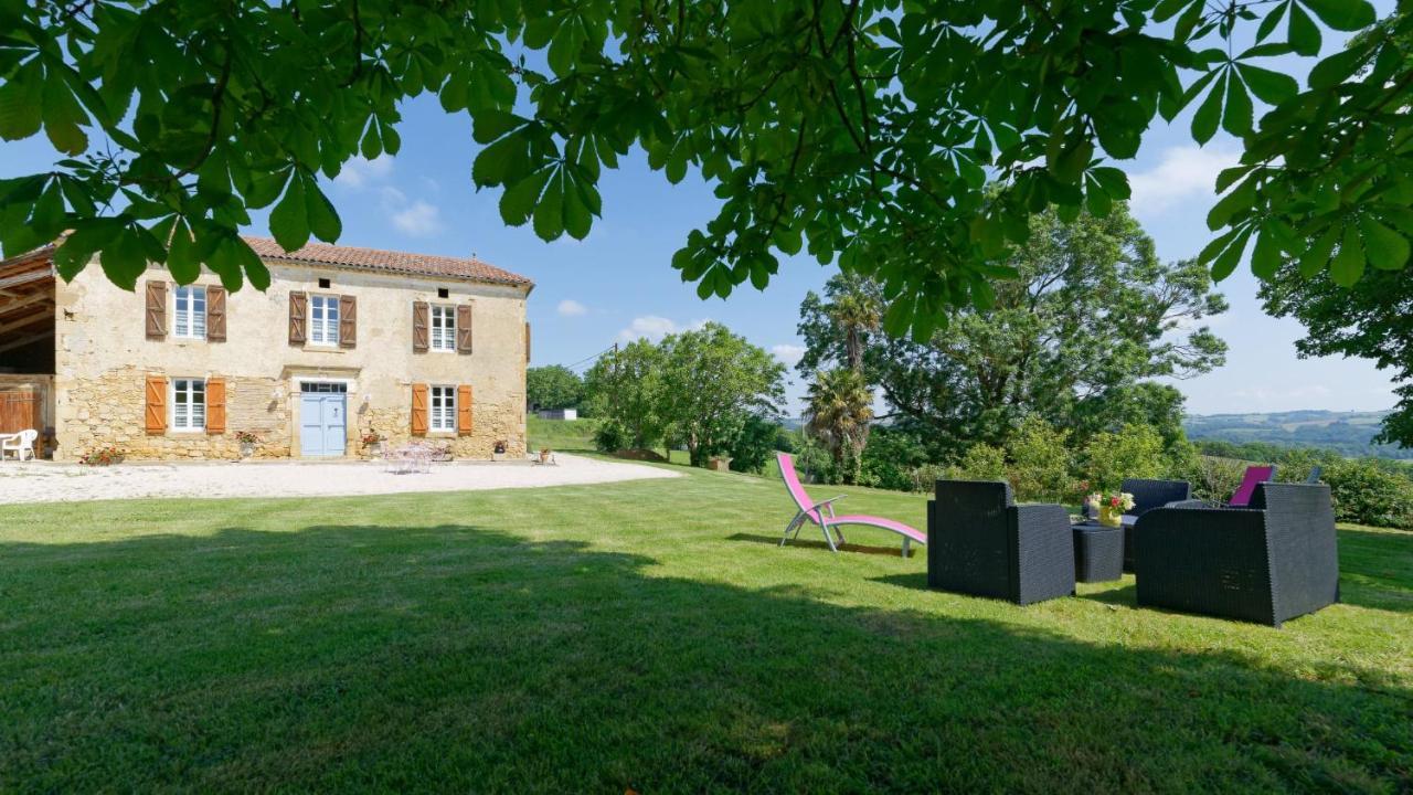 Le Guitou Villa Monlezun Exterior photo