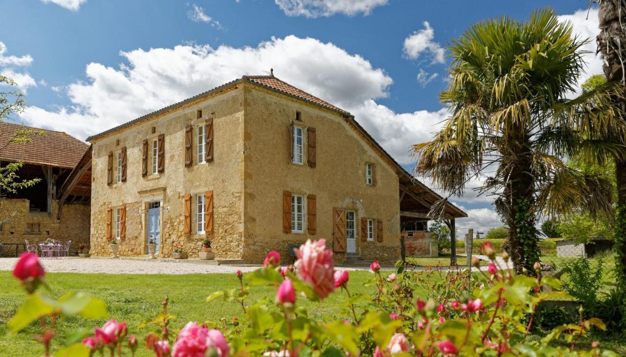 Le Guitou Villa Monlezun Exterior photo